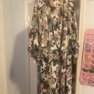 ‼️LONG FLORAL DUSTER‼️